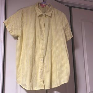 From Woman Within. A yellow short sleeve button down shirt. Size:large.